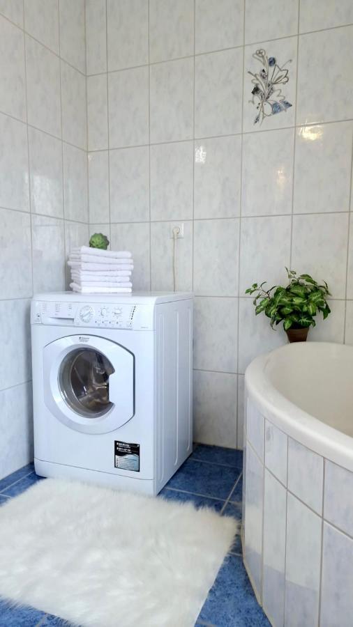 Apartment Silvana Kaštela Kültér fotó