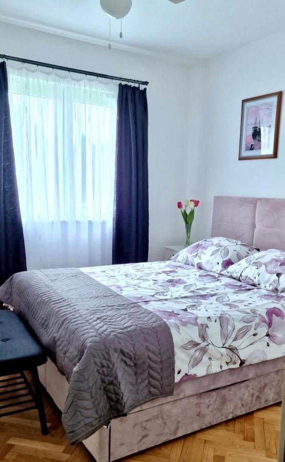 Apartment Silvana Kaštela Kültér fotó